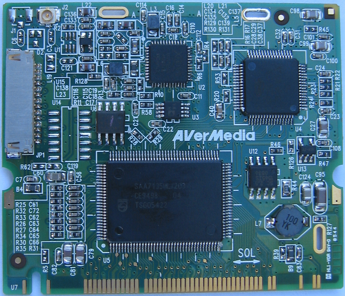 Avermedia M-103C (component side)