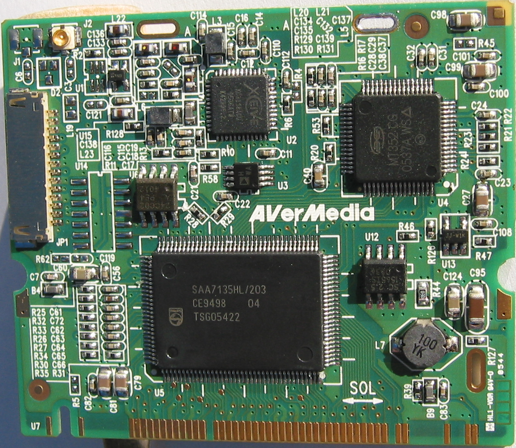 Avermedia M-103C (component side)